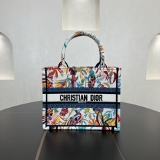 Christian Dior Shopping Bags